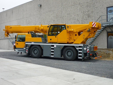 Автокран Liebherr 25 тонн LTM 1025